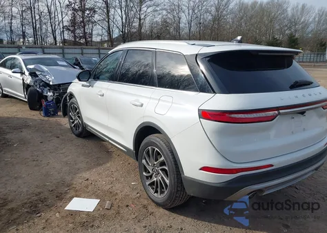 2022 Lincoln Corsair Standard z USA, uszkodzony, nr VIN 5LMCJ1C98NUL05829